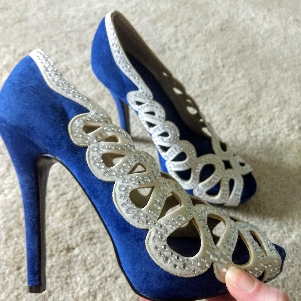 Royal blue and cream stilettos